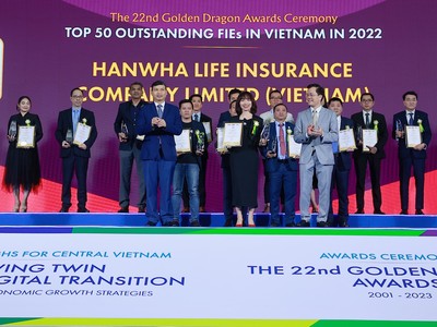 Hanwha Life Việt Nam được vinh danh “Dịch vụ bảo hiểm đáng tin cậy 2022”