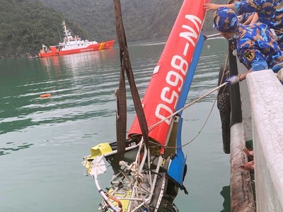 Hoàn tất việc chi trả bồi thường hơn 1,5 triệu USD cho thân máy bay trực thăng Bell 505-VN 8650