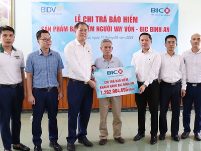 BIC chi trả gần 1,3 tỷ đồng quyền lợi bảo hiểm cho khách hàng vay vốn tại BIDV Lào Cai