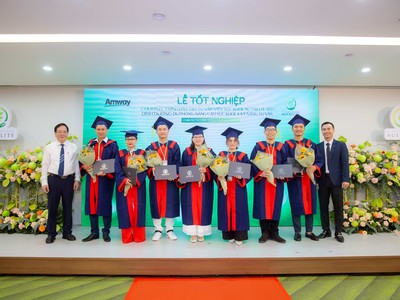 182 học viên của Amway Việt Nam tốt nghiệp lớp tư vấn viên sức khỏe dinh dưỡng