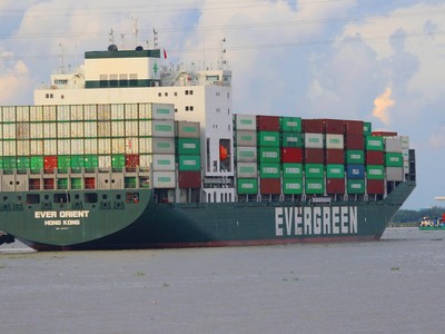 Trong năm 2023, Việt Nam là thị trường xuất khẩu lớn thứ 5 của Hồng Kông và lớn nhất trong khu vực ASEAN