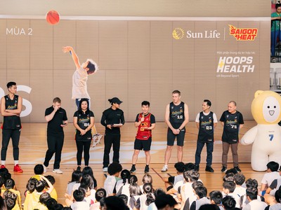 Sun Life tổ chức thành công mùa hai - ngày hội bóng rổ High Hoops bật cao sức trẻ