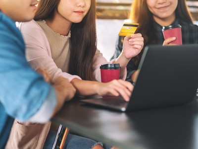 Gen Z, bạn đã biết quản lý thu nhập của mình?