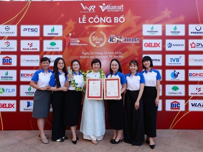 Các thành viên Daiichi Life Việt Nam tại Lễ công bố “Bảng xếp hạng Top 500 doanh nghiệp lợi nhuận tốt nhất Việt Nam 2026”