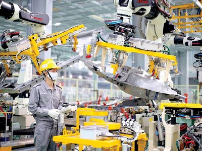 Với các dự án đầu tư, hồ sơ hoàn thuế đã được đơn giản hóa để tạo thuận lợi cho doanh nghiệp. Ảnh: Dũng Minh