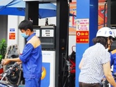 Giảm giá dầu 110 - 150 đồng/lít 