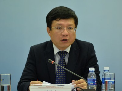 Ông Hồ Sỹ Hùng