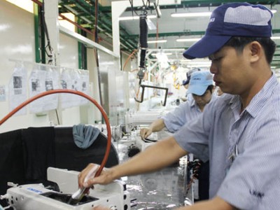 Cách nào để Việt Nam thoát bẫy thu nhập trung bình khi đã đạt mức trung bình thấp?