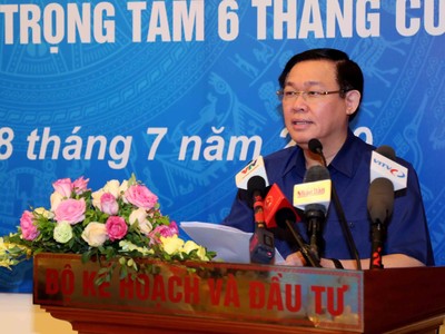 Phó Thủ tướng Vương Đình Huệ phát biểu chỉ đạo tại Hội nghị