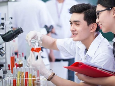 Công bố Top 10 Công ty Dược uy tín năm 2019, dự báo ngành dược tiếp tục tăng trưởng 2 con số