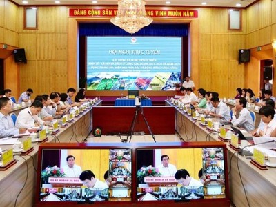 Thảo luận giải pháp xây dựng kế hoạch phát triển kinh tế - xã hội và đầu tư công giai đoạn 2021 – 2025 