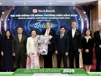 Hội đồng quản trị SeABank hiện có 8 thành viên, trong đó có 2 thành viên độc lập