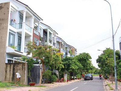 Dự án Khu nhà ở Phước Long B (quận 9, TP.HCM) đã được chuyển nhượng với giá rẻ, gây thiệt hại nghiêm trọng cho Nhà nước. Ảnh: Lê Toàn