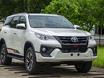 Triệu hồi 190 xe Toyota Fortuner để thay thế ống chân không bầu trợ lực phanh