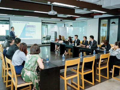 Các công ty bảo hiểm đã đổ nhiều tiền vào công tác bán hàng để thu được kết quả nhanh chóng