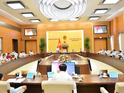 Phiên họp sáng 15/9 của Uỷ ban Thường vụ Quốc hội.