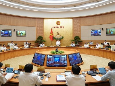 Phiên họp Chính phủ thường kỳ tháng 8/2020 (Ảnh: VGP)