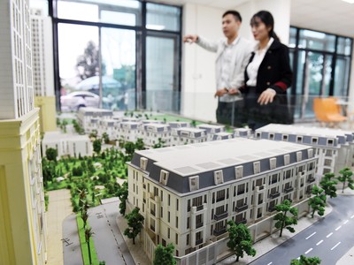 Nguồn cung đã rõ nét nhưng sức cầu còn khá “mờ ảo”. Ảnh: Dũng Minh