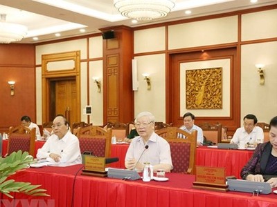 Tập thể Bộ Chính trị dưới sự chủ trì của Tổng Bí thư, Chủ tịch nước Nguyễn Phú Trọng đã làm việc với Ban Thường vụ Đảng uỷ Công an Trung ương - (Ảnh TTXVN).