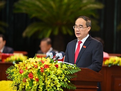 Ông Nguyễn Thiện Nhân, Ủy viên Bộ chính trị, Bí thư Thành ủy TP.HCM nhiệm kỳ 2015 - 2020, Trưởng đoàn Đại biểu Quốc hội khóa XIV