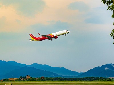 Vietjet triển khai chính sách hỗ trợ hành khách đến và đi khu vực miền Trung
