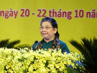 Theo sự phân công của Bộ Chính trị, bà Tòng Thị Phóng, Ủy viên Bộ Chính trị, Phó Chủ tịch Quốc hội chỉ đạo Đại hội Đảng bộ tỉnh Quảng Ngãi lần thứ XX, nhiệm kỳ 2020-2025