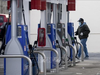 Một trạm xăng ở New York, Mỹ. Ảnh minh họa: THX/TTXVN