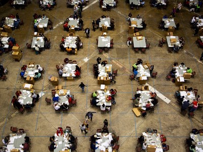 Đại diện ủy ban bầu cử Puerto Rico khẳng định tất cả các lá phiếu sẽ được kiểm. (Ảnh: NYTimes)