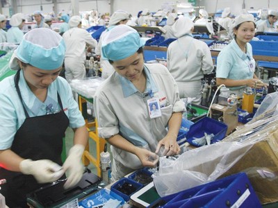 Sản xuất tại Nhà máy Canon Việt Nam (Đông Anh, Hà Nội). Ảnh: Đức Thanh