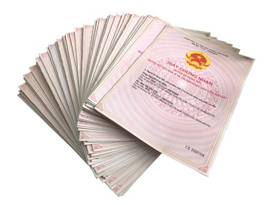 Bạc mặt vì... sổ hồng!