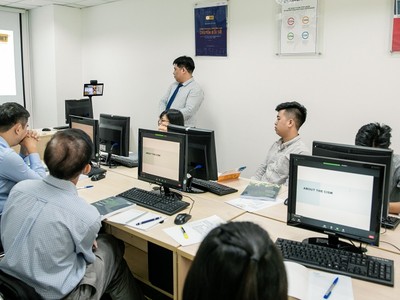 Lớp học đào tạo về chuyển đổi số cho tổ chức, doanh nghiệp tại Qnet.