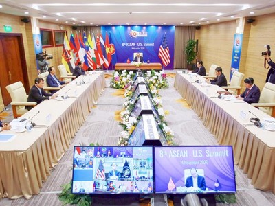 Thủ tướng Chính phủ Nguyễn Xuân Phúc chủ trì Hội nghị Cấp cao ASEAN - Hoa Kỳ lần thứ 8, trong khuôn khổ Hội nghị Cấp cao ASEAN lần thứ 37. Ảnh: Đức Thanh