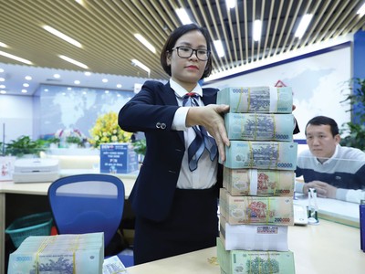 Biên lãi ròng bình quân các ngân hàng bất ngờ tăng mạnh trong quý III/2020