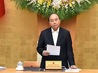Thủ tướng Nguyễn Xuân Phúc chủ trì cuộc họp Chính phủ thường kỳ tháng 11/2020
