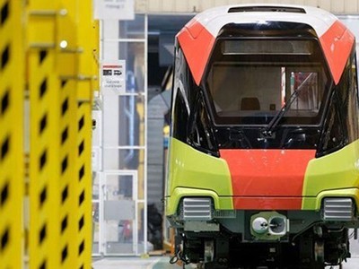 Tuyến metro số 3, đoạn ga Hà Nội – Hoàng Mai sẽ sử dụng chung hệ thống cơ điện, hệ thống vé, thông tin tín hiệu, khai thác hoạt động và vận hành bảo dưỡng của tuyến đường sắt đô thị số 3, từ Nhổn – ga Hà Nội