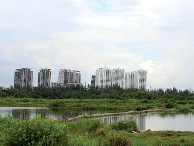 Dự án Phước Kiển nhiều năm vẫn là bãi đất trống. Ảnh: Việt Dũng