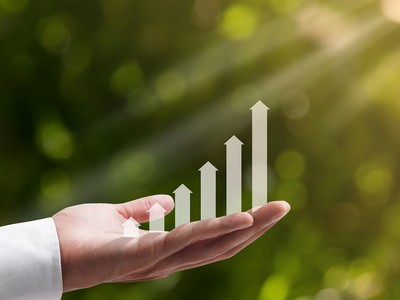 Top 10 cổ phiếu tăng/giảm mạnh nhất tuần: Một số mã ngân hàng vẫn duy trì đà tăng mạnh