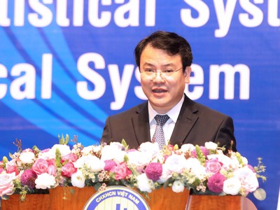 Thứ trưởng Bộ Kế hoạch và Đầu tư Trần Quốc Phương phát biểu tại diễn đàn