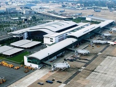 Cảng hàng không quốc tế Tân Sơn Nhất.