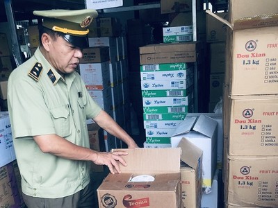 Bình Dương: Thu giữ hơn 800kg nguyên liệu chế biến trà sữa không rõ nguồn gốc