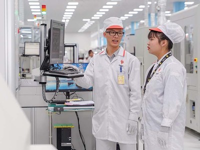 Năm 2020, VinSmart đã có lô hàng smartphone đầu tiên xuất sang Mỹ