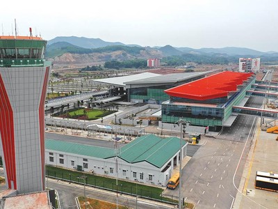 Sân bay Vân Đồn do nhà đầu tư tư nhân bỏ vốn xây dựng toàn bộ. Ảnh: Đức Thanh