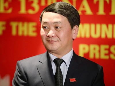 Ông Hầu A Lềnh, Phó Chủ tịch - Tổng thư ký Ủy ban Trung ương Mặt trận Tổ quốc Việt Nam