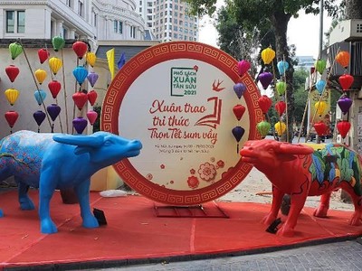 “Xuân trao tri thức - Trọn Tết sum vầy”