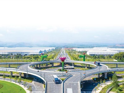 Nút giao thông Khu kinh tế mở Chu Lai