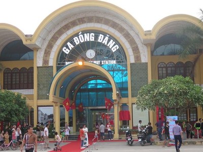 Ga liên vận quốc tế Đồng Đăng.