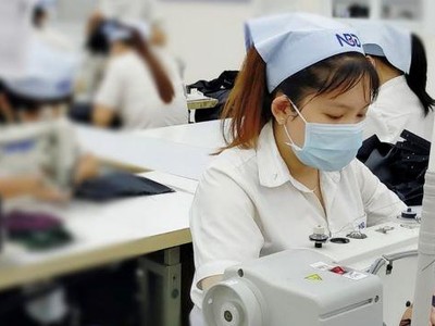 Doanh nghiệp dệt may có hàng hóa nhập khẩu để sản xuất xuất khẩu đưa đi gia công lại sẽ đươc miễn thuế.