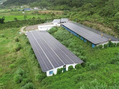 Tỉnh Lâm Đồng đang tăng cường công tác kiểm tra việc đầu tư điện mặt trời áp mái nhà trên các trang trại 