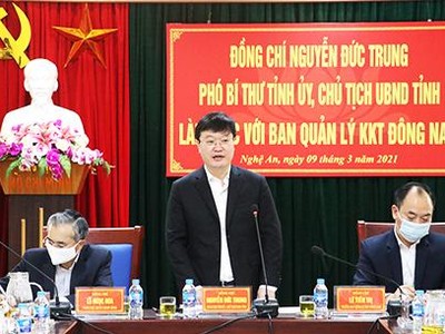 Chủ tịch UBND tỉnh Nghệ An Nguyễn Đức Trung phát biểu chỉ đạo tại buổi làm việc
