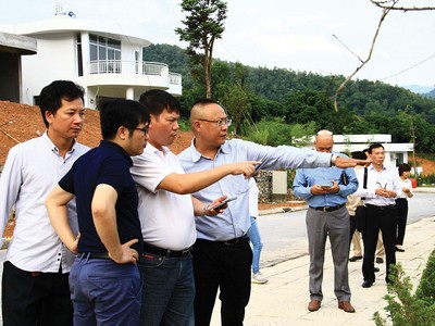 Giới đầu tư địa ốc ồ ạt đổ bộ lên xứ Mường săn đất